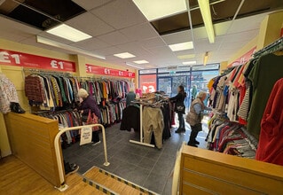 125 West St, Fareham à louer Photo intérieure- Image 1 de 2