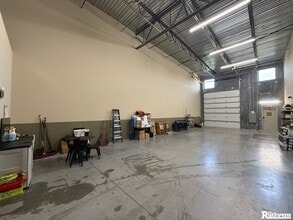 3625 Jones Industrial Dr, Lakeland, FL for lease Interior Photo- Image 1 of 7