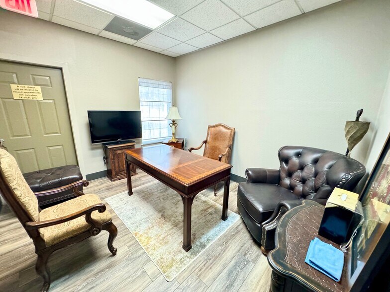 4550 Lamar Ave, Paris, TX à louer - Photo intérieure - Image 3 de 52