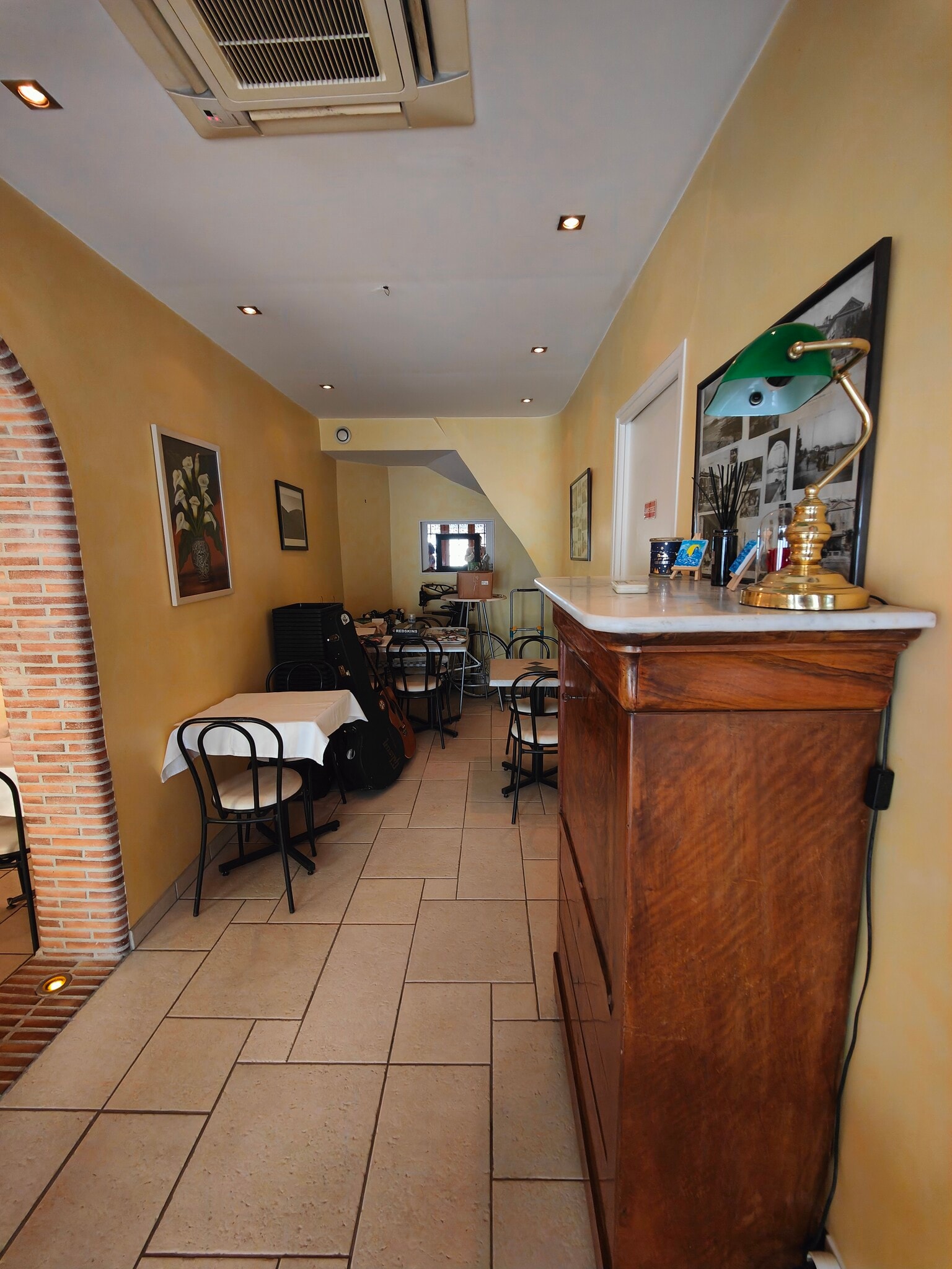 5 Rue Fourmillière, Antibes for sale Building Photo- Image 1 of 8