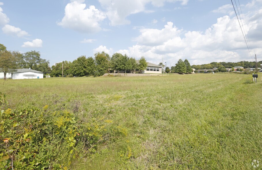 3325 Bogle Dr, Concord, NC à vendre - Photo principale - Image 3 de 4