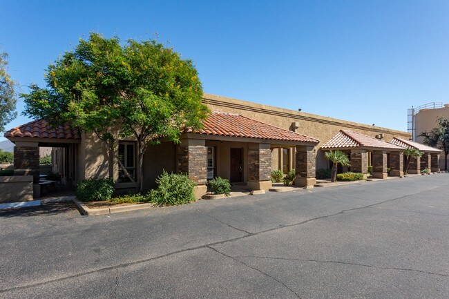 More details for 7729 E Greenway Rd, Scottsdale, AZ - Flex for Lease