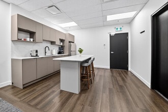 1425 Rte Transcanadienne, Dorval, QC for lease Interior Photo- Image 2 of 4