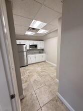 414 Main St, Port Jefferson, NY for lease Interior Photo- Image 2 of 11