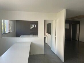 Flex dans Fontenay-sous-Bois à louer Photo du bâtiment- Image 2 de 4