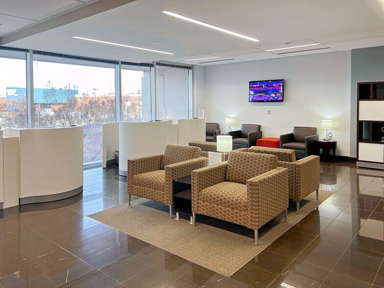 101 N Tryon St, Charlotte, NC à louer - Photo intérieure - Image 3 de 14
