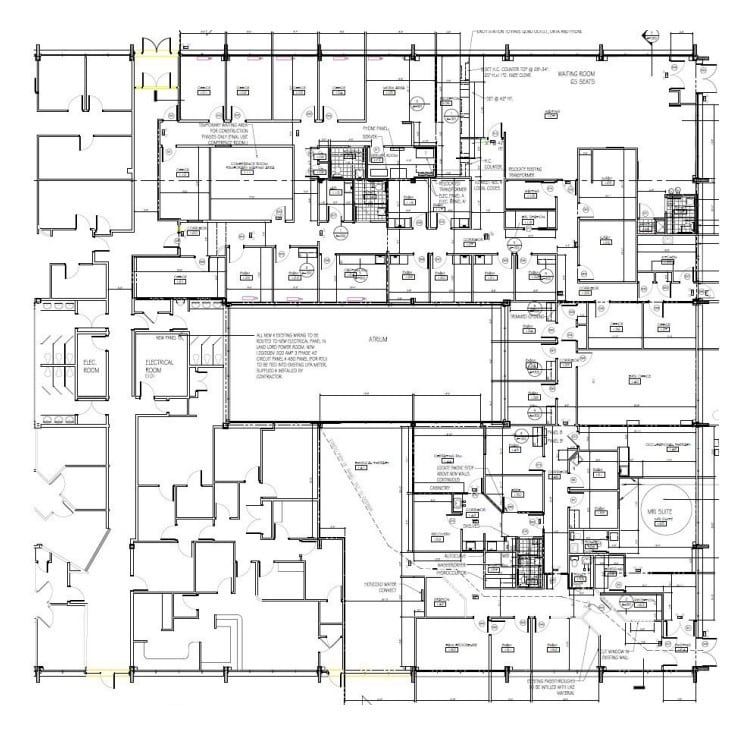 205 Froehlich Farm Blvd, Woodbury, NY à louer Plan d’étage- Image 1 de 1