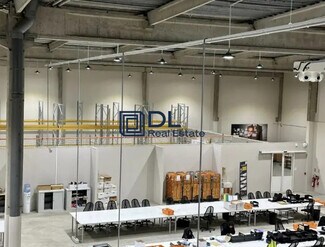 Plus de détails pour Bureau, Industriel à louer