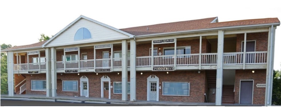 14615 Manchester Rd, Manchester, MO à louer - Photo du bâtiment - Image 3 de 6