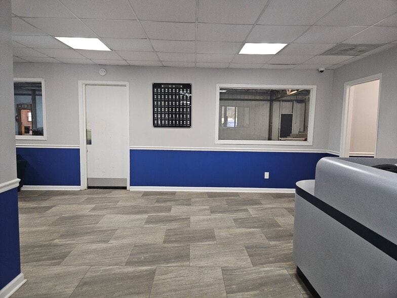 3800 New McEver Rd, Acworth, GA for lease - Lobby - Image 2 of 4