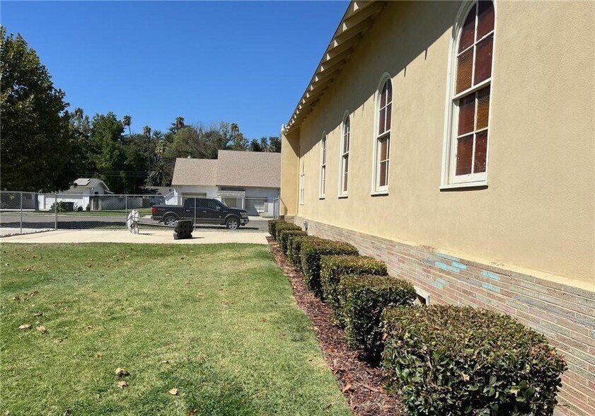 607 Trinity Ave, Chowchilla, CA à vendre - Photo du bâtiment - Image 3 de 24
