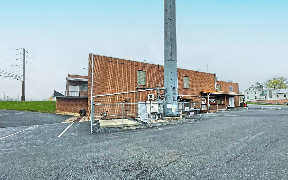 5901 Linglestown Rd, Linglestown, PA for sale - Building Photo - Image 3 of 15