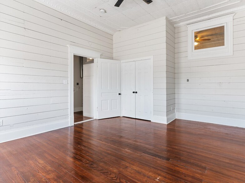 1728 6th St, Bay City, TX à vendre - Photo du bâtiment - Image 3 de 17