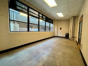 1305-1337 SE M L King Blvd, Portland, OR à louer Photo intérieure- Image 1 de 2