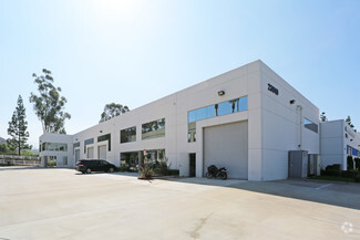 Plus de détails pour 23810 Via Del Rio Ave, Yorba Linda, CA - Industriel/Logistique à louer