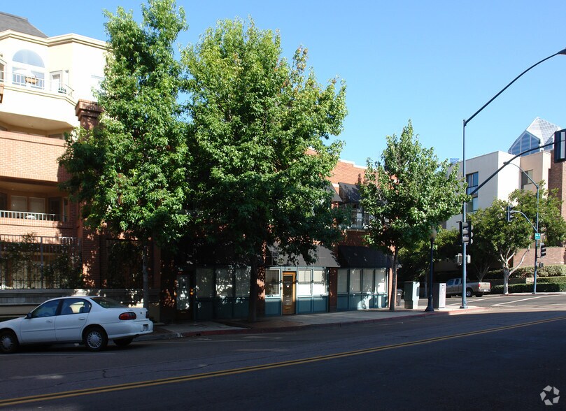 409-419 W G St, San Diego, CA à louer - Photo du bâtiment - Image 2 de 20