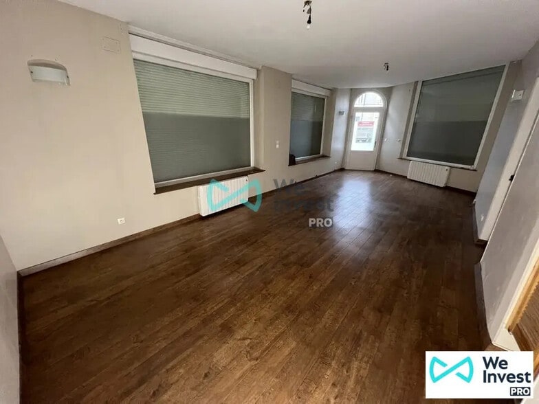 Office in Reims for lease - Interior Photo - Image 1 of 19