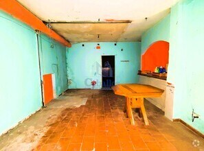 Retail in Guadalajara, Guadalajara for lease Interior Photo- Image 2 of 9