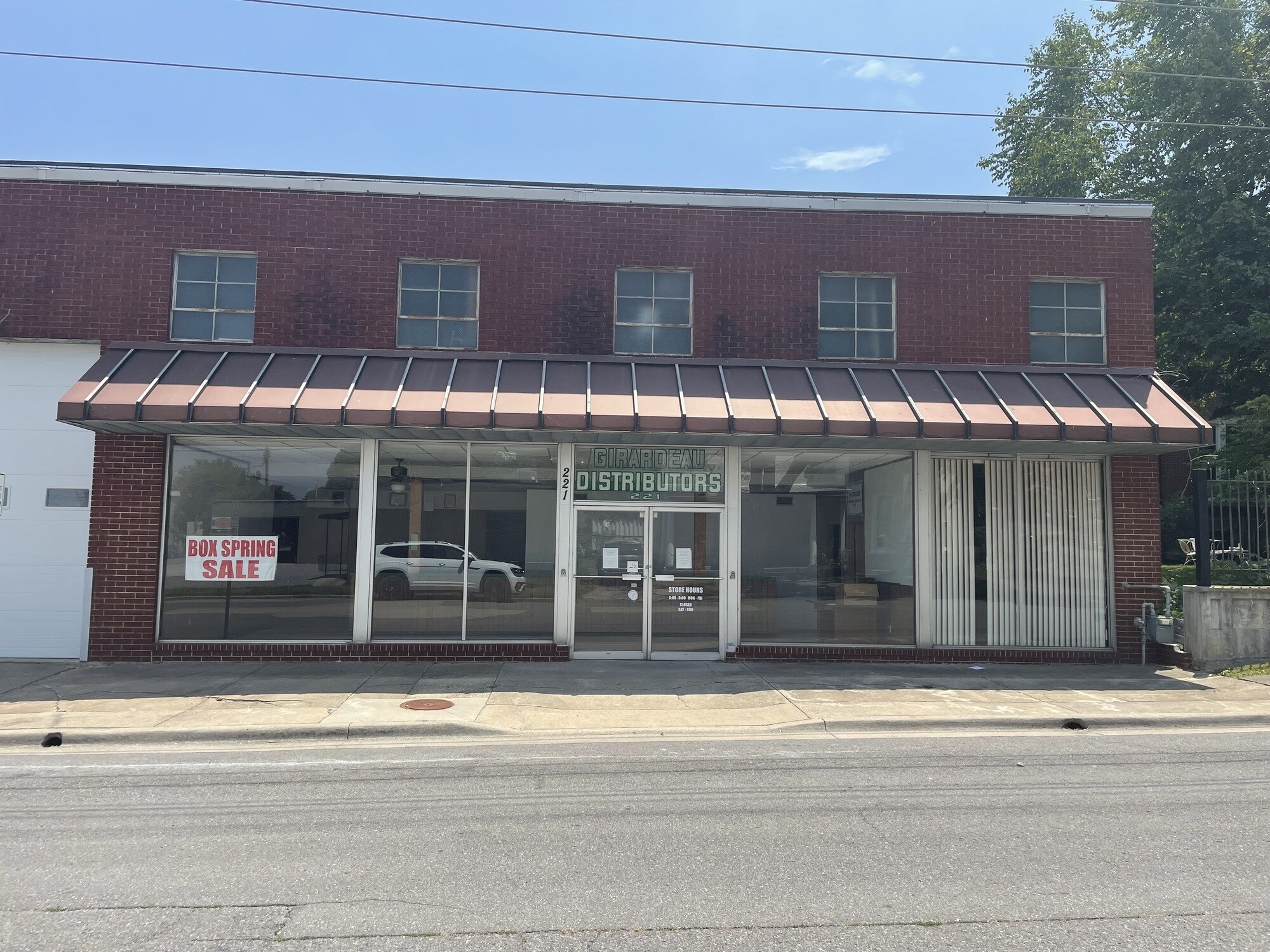 221 Merriwether St, Cape Girardeau, MO for lease Primary Photo- Image 1 of 5