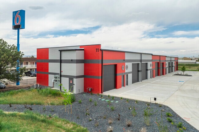 More details for 11 NW Frontage Rd, Fort Collins, CO - Flex for Sale