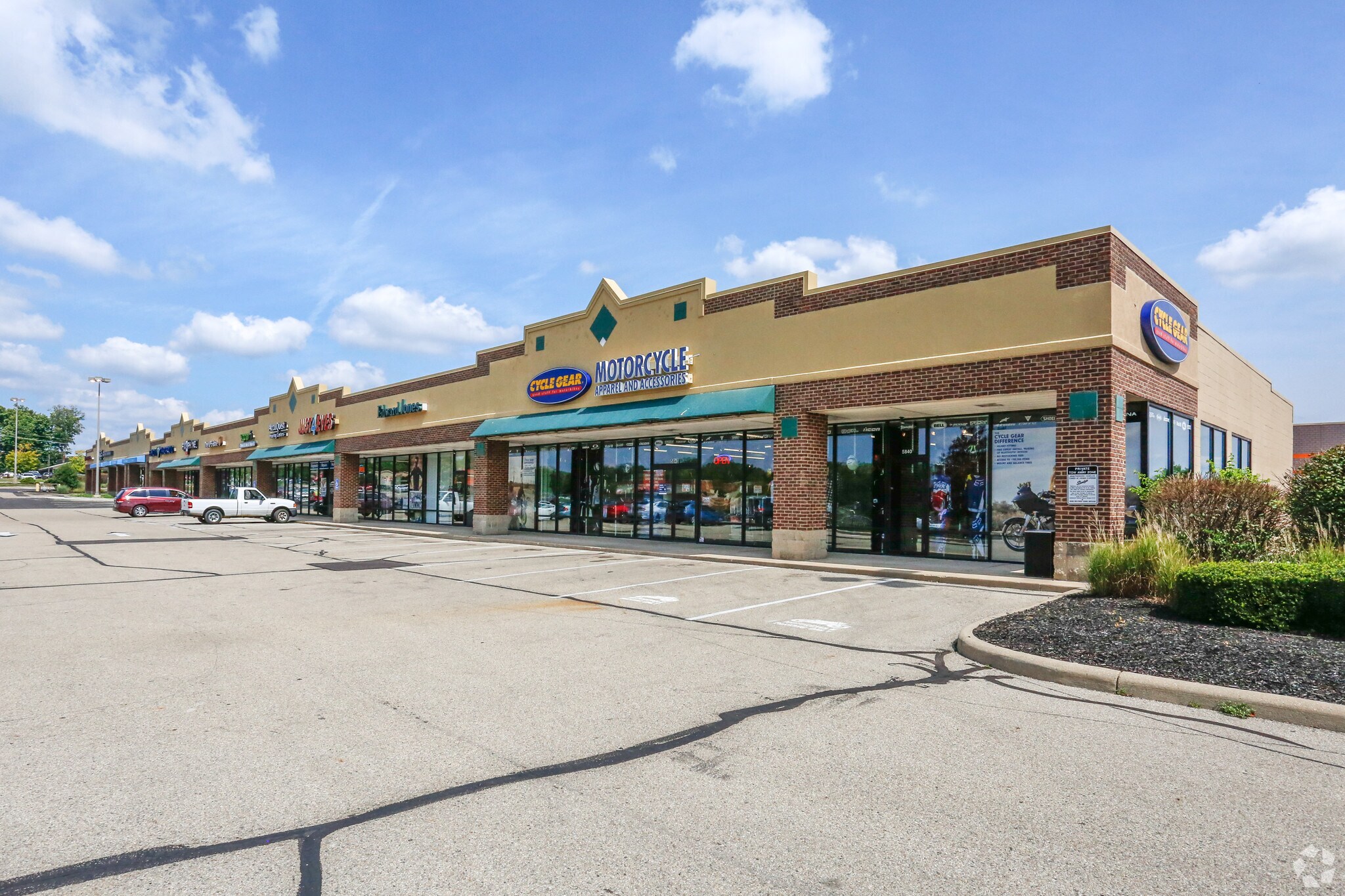 4333 Feedwire Rd, Bellbrook, OH for lease Building Photo- Image 1 of 3