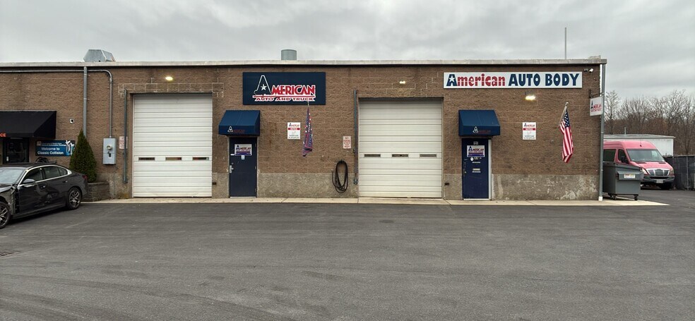 27-33 River St, Dedham, MA à vendre - Photo du bâtiment - Image 2 de 11