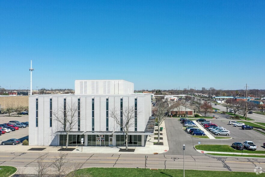 3085 Woodman Dr, Kettering, OH à louer - Aérien - Image 3 de 3