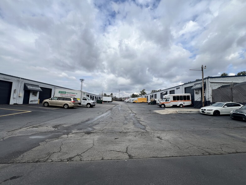 2372 Stone Mountain Lithonia Rd, Lithonia, GA for lease - Building Photo - Image 2 of 2