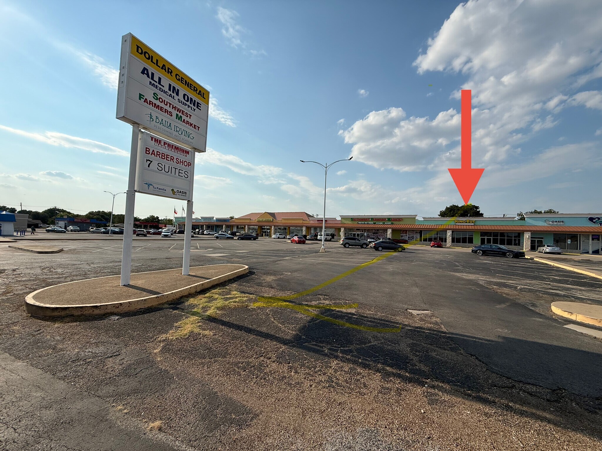 2233-2333 W Rochelle Rd, Irving, TX for lease Building Photo- Image 1 of 21