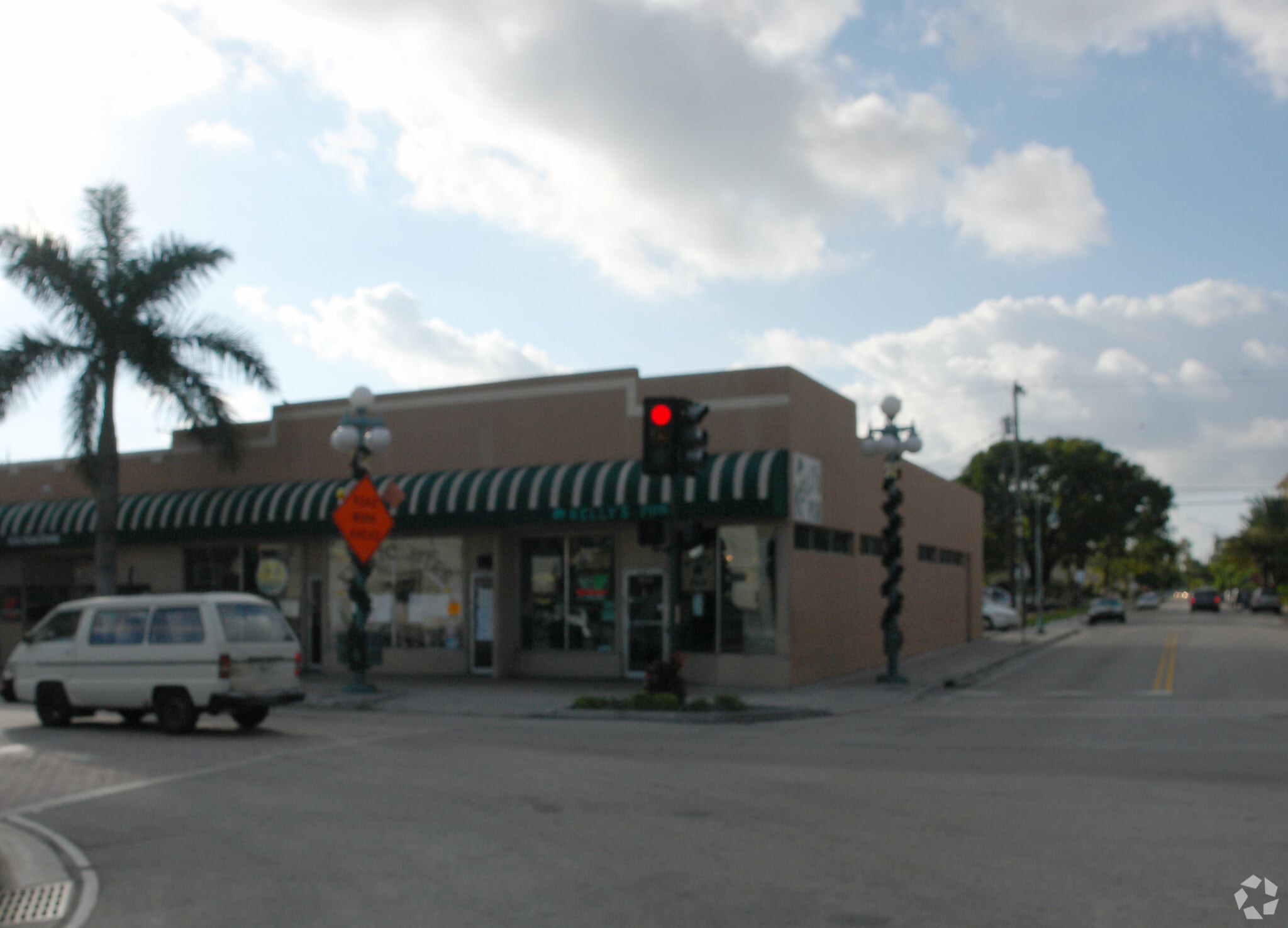 1846-1850 Harrison St, Hollywood, FL for sale Primary Photo- Image 1 of 2