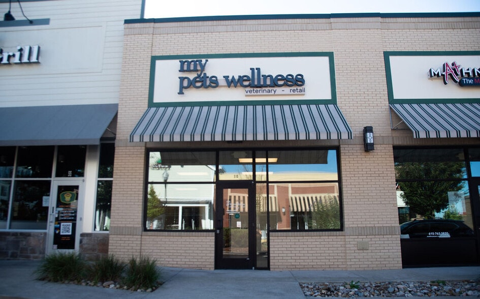 200-210 Burkitt Commons Ave, Nolensville, TN for lease - Building Photo - Image 1 of 10