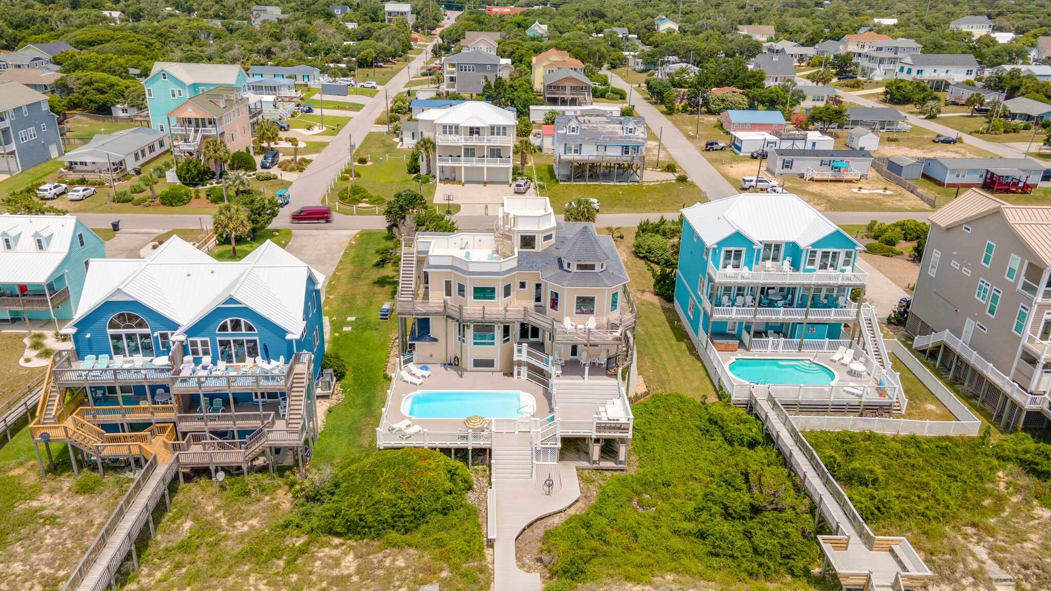 8529 Ocean View Dr, Emerald Isle, NC à vendre Photo principale- Image 1 de 84