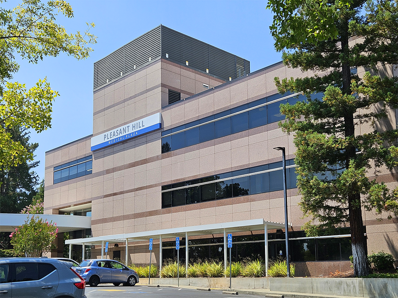 400 Taylor Blvd, Pleasant Hill, CA for lease - Building Photo - Image 3 of 14
