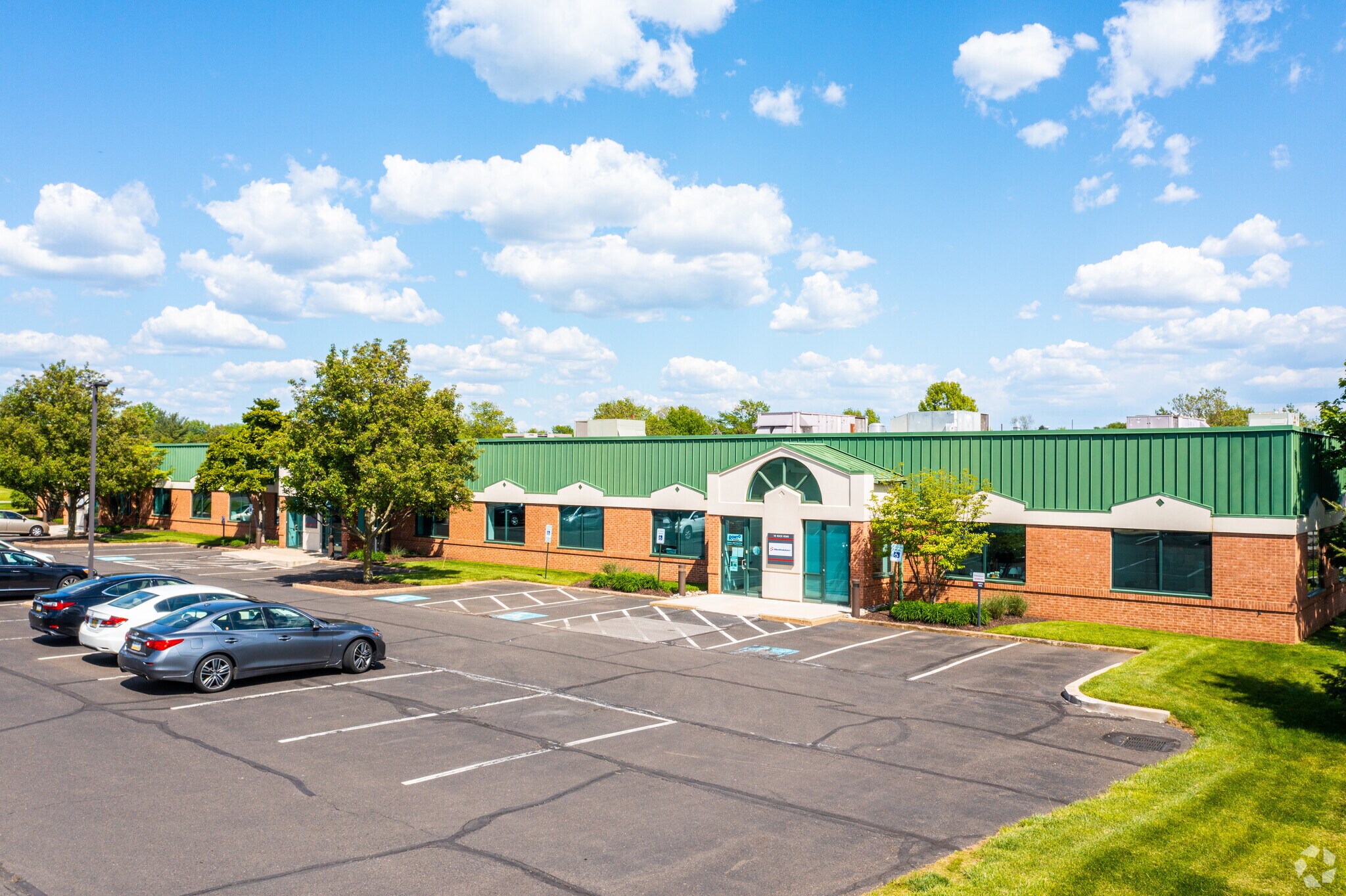 101-111 Rock Rd, Horsham Township, PA for lease Primary Photo- Image 1 of 9