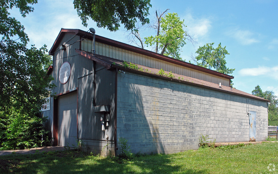 7607 Main St, Newtown, OH for sale - Primary Photo - Image 1 of 1