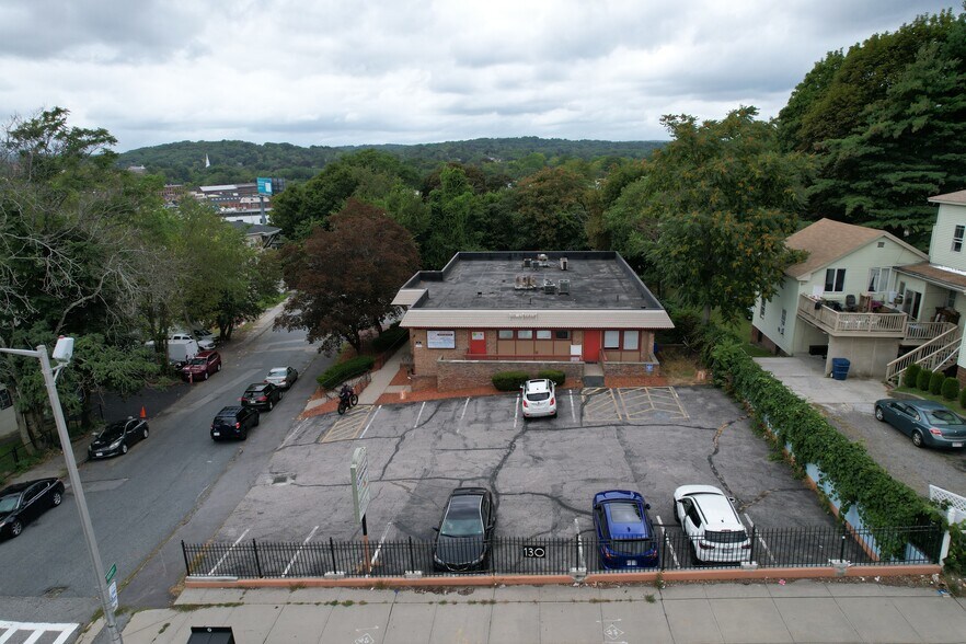 130 Lincoln St, Worcester, MA à louer - Photo du bâtiment - Image 2 de 12