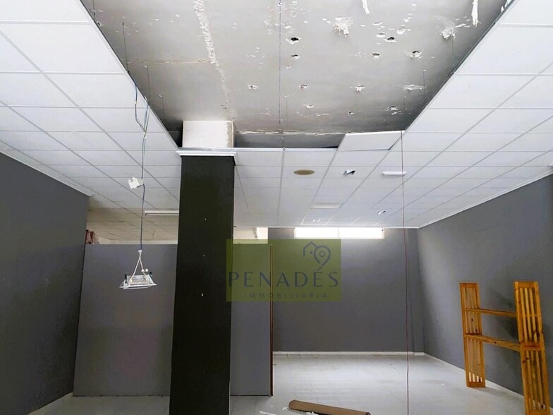 Retail in Ontinyent for lease - Building Photo - Image 1 of 7