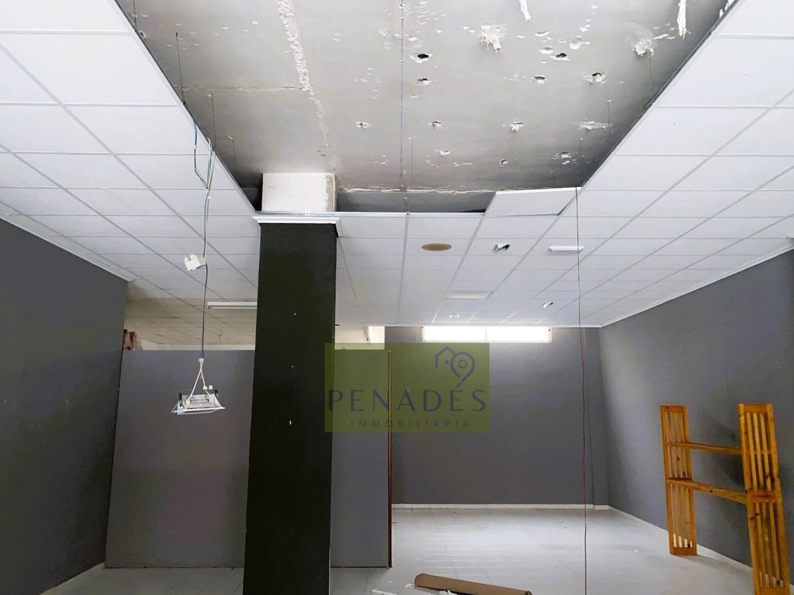 Retail in Ontinyent for lease Building Photo- Image 1 of 8