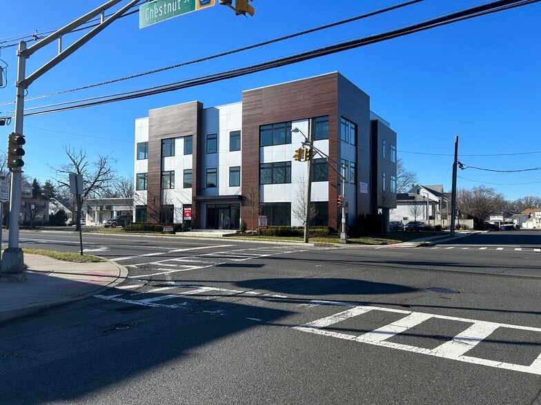 530 Chestnut St, Union Township, NJ à louer - Photo principale - Image 1 de 16