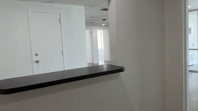 205 S Broadway, Los Angeles, CA for lease - Commercial Listing Video 