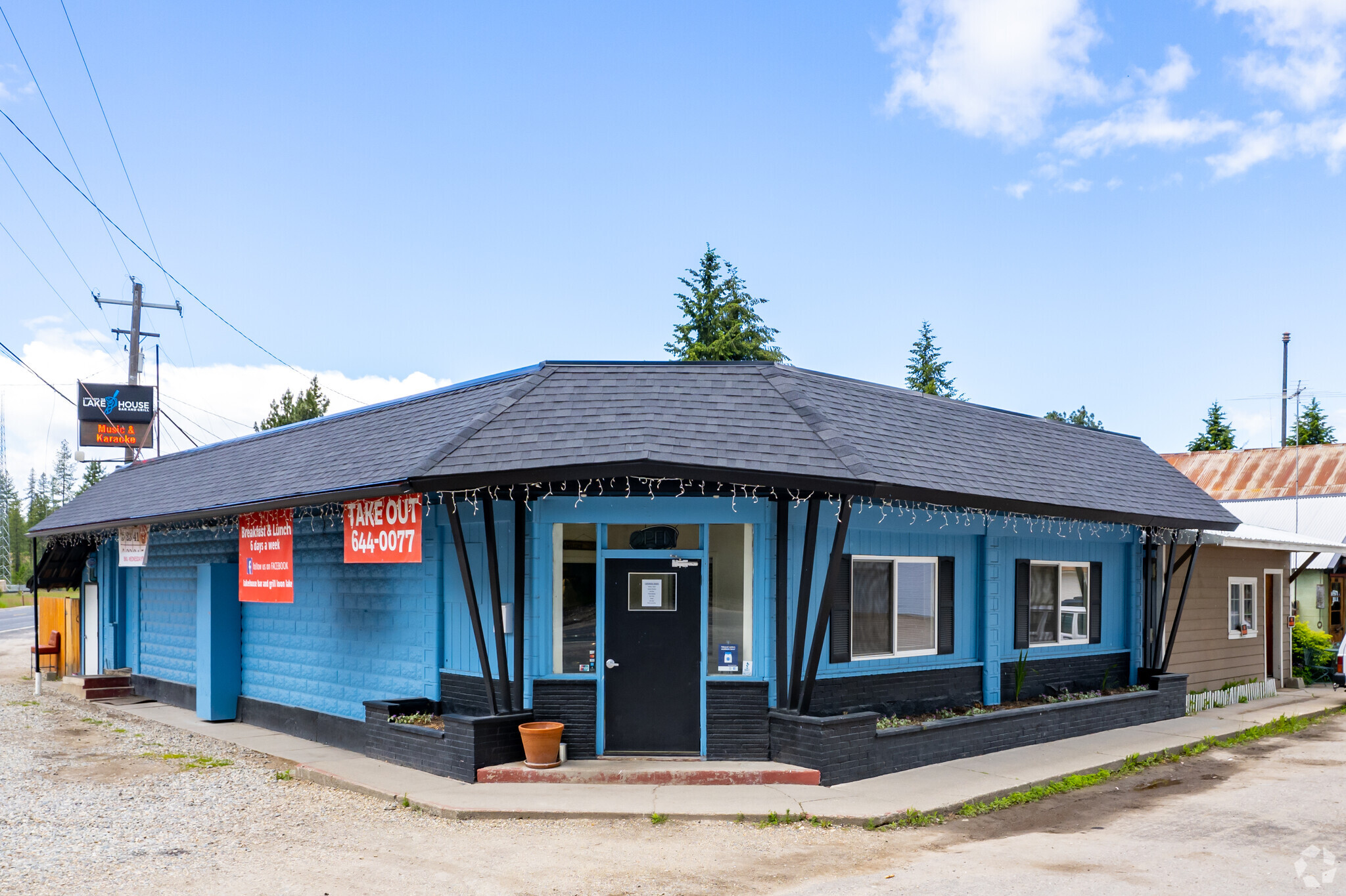 3998 Highway 292, Loon Lake, WA for sale Primary Photo- Image 1 of 1