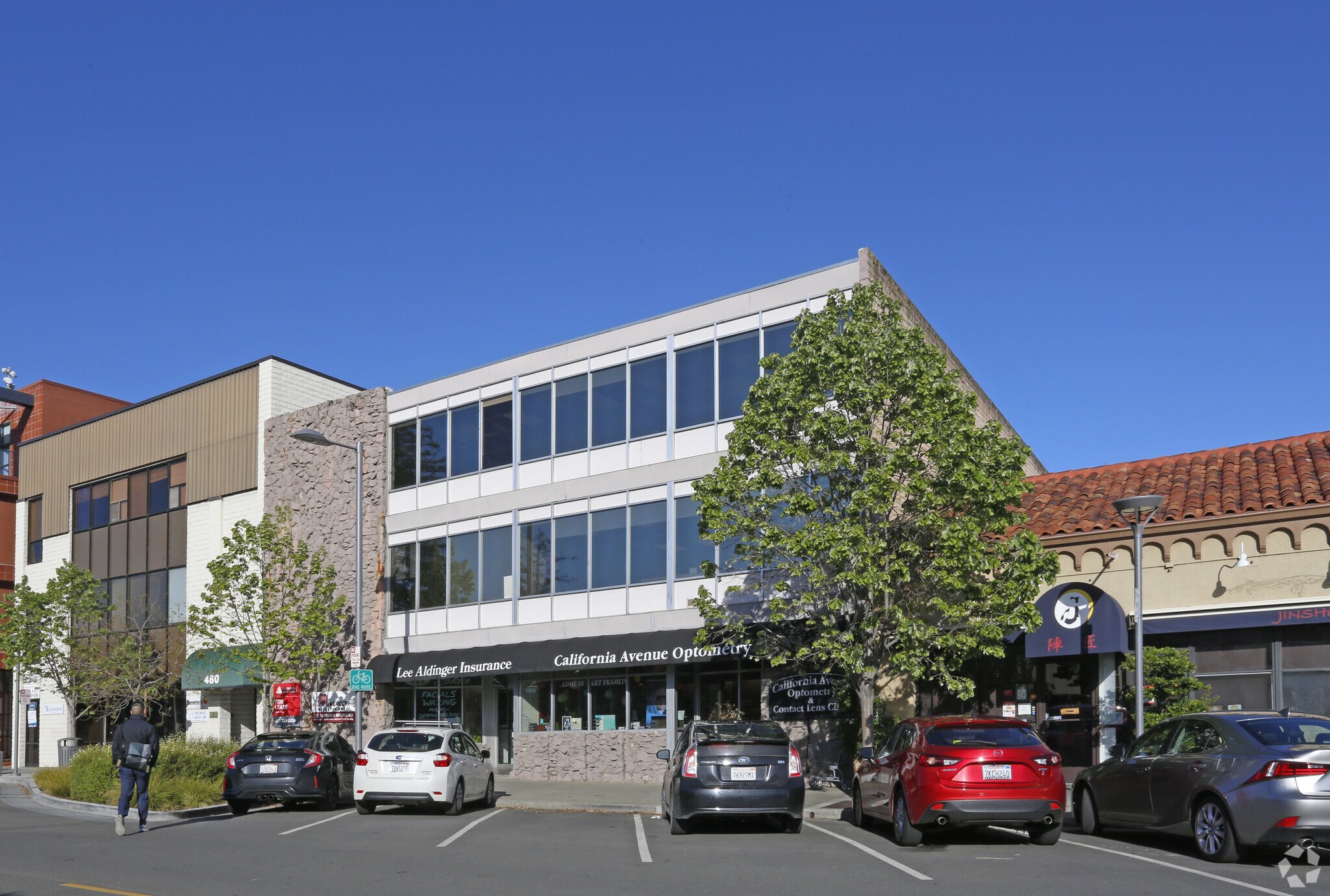 460 S California Ave, Palo Alto, CA à louer Photo du bâtiment- Image 1 de 16