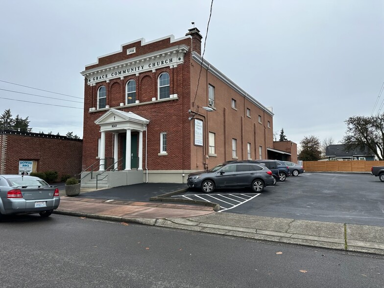 8243 S Park Ave, Tacoma, WA for sale - Building Photo - Image 1 of 8