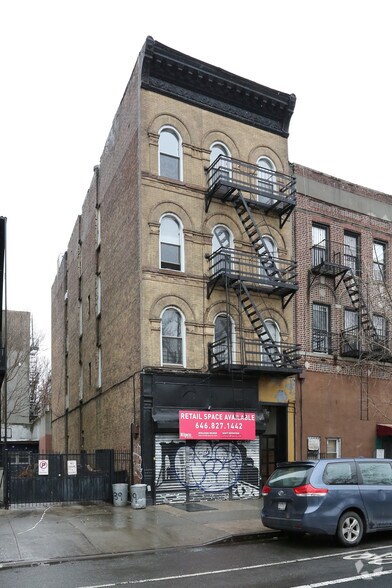 139 Tompkins Ave, Brooklyn, NY à louer - Photo du bâtiment - Image 1 de 5