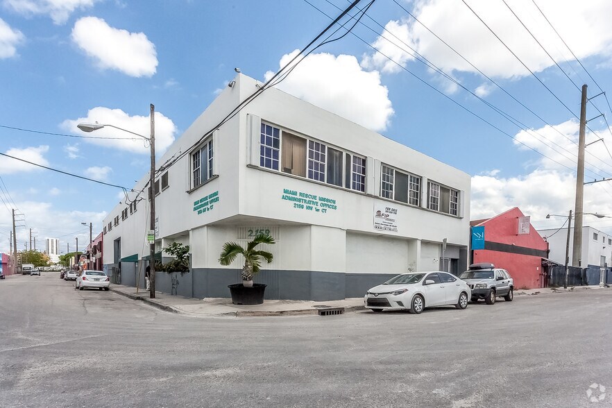 2159 NW 1st Ct, Miami, FL à louer - Photo du bâtiment - Image 2 de 3
