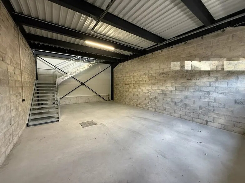 Flex dans Épinay-sur-Seine à louer - Photo intérieure - Image 2 de 7