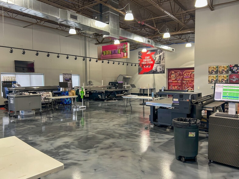 4700 W Ryan Rd, Franklin, WI à vendre - Photo intérieure - Image 3 de 15