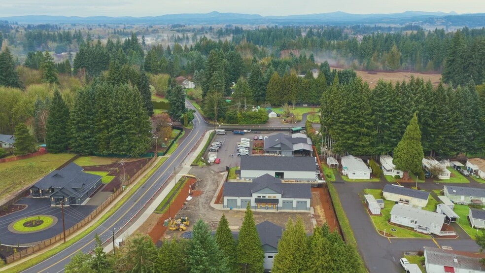 15805 NE Caples Rd, Brush Prairie, WA à louer - Vidéo sur l’inscription commerciale - Image 2 de 5