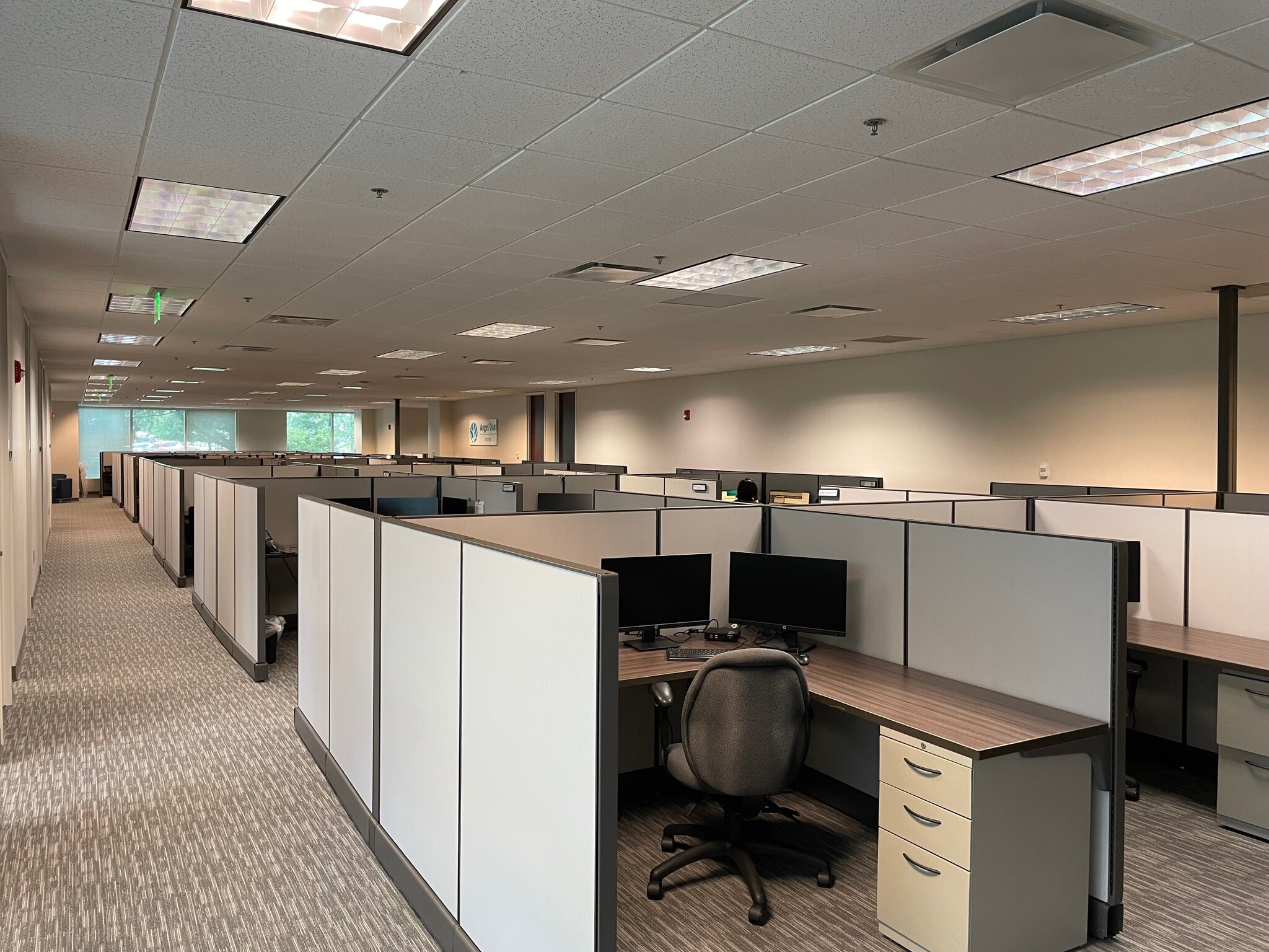 980 Hammond Dr NE, Atlanta, GA for lease Building Photo- Image 1 of 6