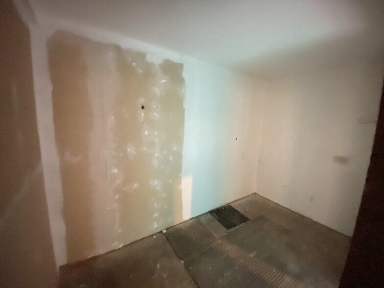 20B Hanworth Rd, Hounslow à vendre - Photo intérieure - Image 2 de 29